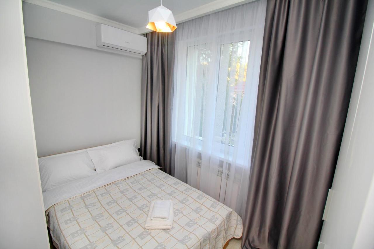 Cozy Studio In The Best Area! 5 アルマトイ エクステリア 写真