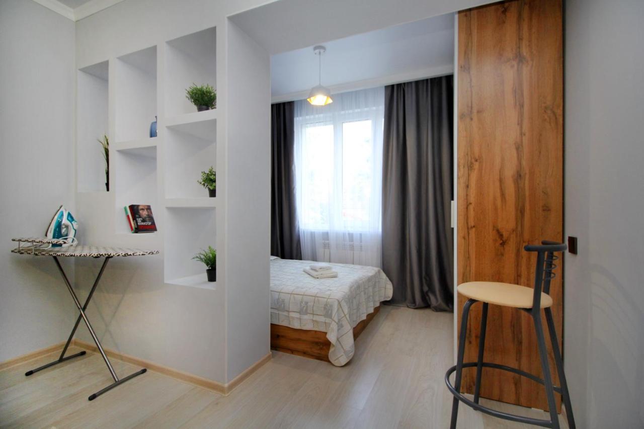 Cozy Studio In The Best Area! 5 アルマトイ エクステリア 写真